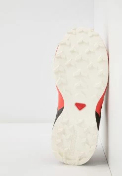 Salomon SPEEDCROSS - Chaussures de marche Kids 13 Salomon SPEEDCROSS - Chaussures de marche Kids -Salomon Soldes Magasin 12189485f032451590e94ca4c255d432