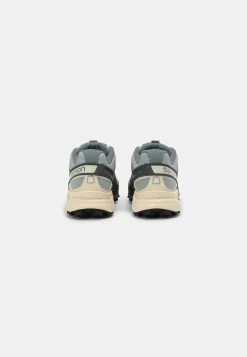 Salomon SPEEDCROSS UNISEX - Baskets basses All 13 Salomon SPEEDCROSS UNISEX - Baskets basses All -Salomon Soldes Magasin 4758a1de702a434f8275ebb9b4820b21