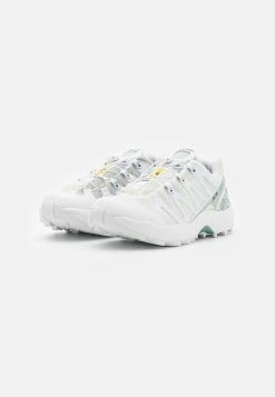 Salomon XA PRO 1 UNISEX - Baskets basses All 9 Salomon XA PRO 1 UNISEX - Baskets basses All -Salomon Soldes Magasin 4cdb600baa3f46d9a1a2c08e878e3817