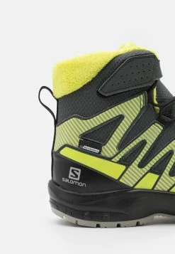 Salomon XA PRO V8 WINTER CSWP UNISEX - Chaussures de marche Kids -Salomon Soldes Magasin 802101c2e8274682b4ffda2e68cf1ebe