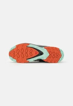 Salomon XA PRO 3D V8 - Chaussures de running Women -Salomon Soldes Magasin a549289c93614c1890c650609363cc45