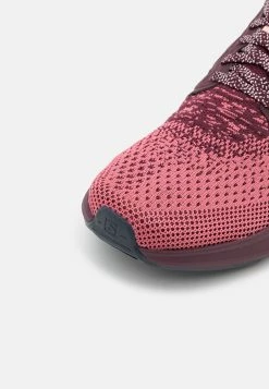 Salomon PREDICT SOC2 - Chaussures de marche Women -Salomon Soldes Magasin a5a96c4a7f60425298c318964b8436f9