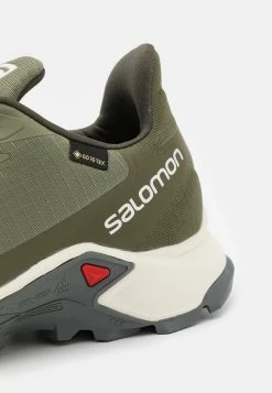Salomon ALPHACROSS 3 GTX - Chaussures de running Men -Salomon Soldes Magasin d8cc69e7f7c04945997dd1cc4ad00fd8